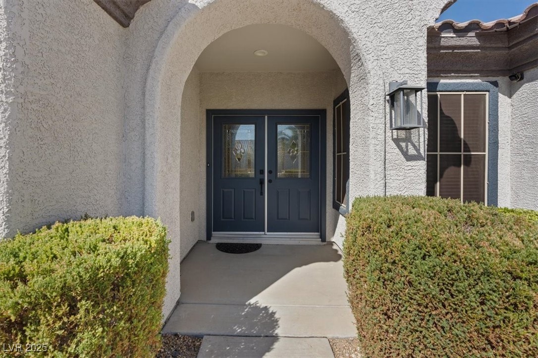 2862 Sapphire Desert Drive