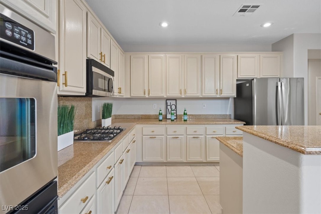 2120 Marsh Tern Court