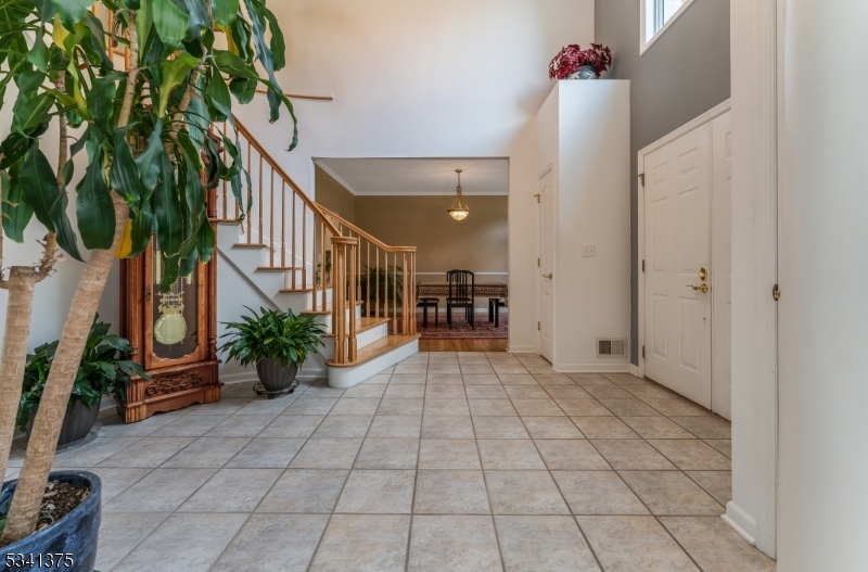 10 KELSEY FARM ROAD