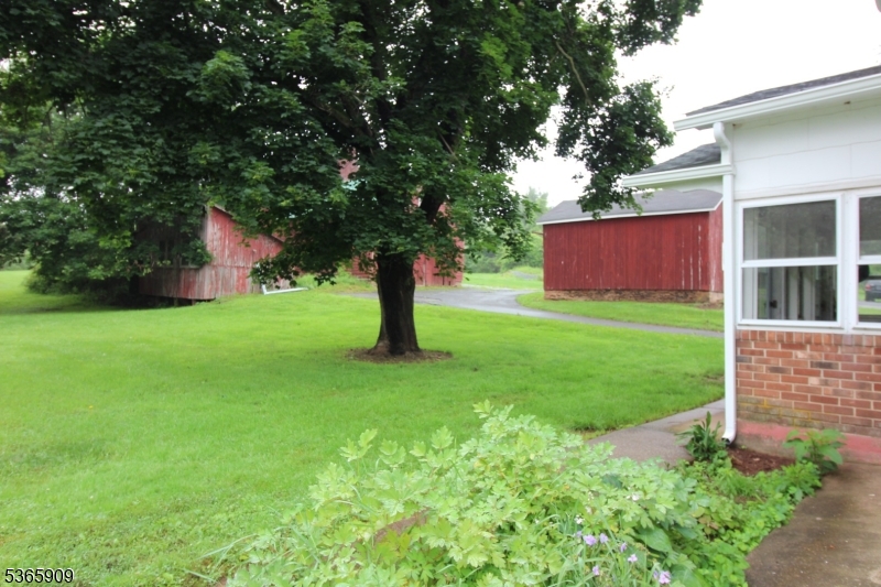 471 Milford Warren Glen Rd