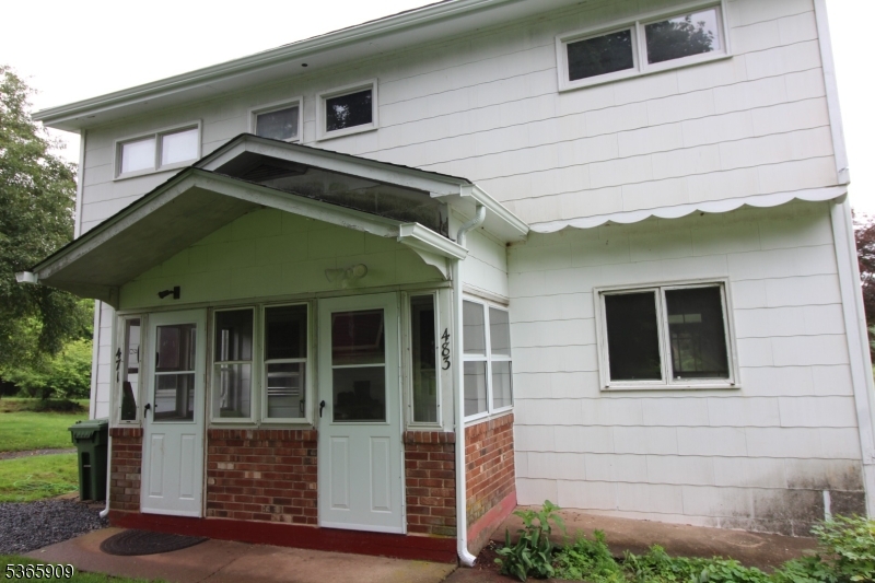 471 Milford Warren Glen Rd