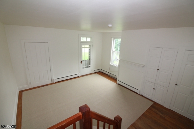 471 Milford Warren Glen Rd