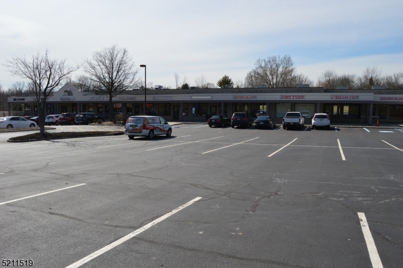 431 Route 22 East, Unit 16