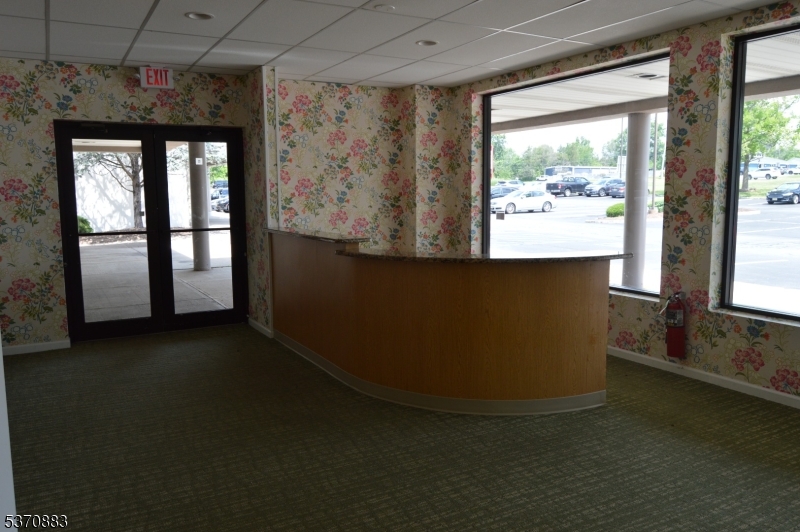 431 Route 22 East Suite 7