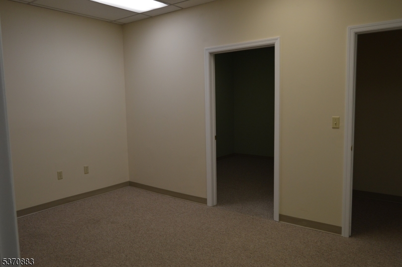 431 Route 22 East Suite 7
