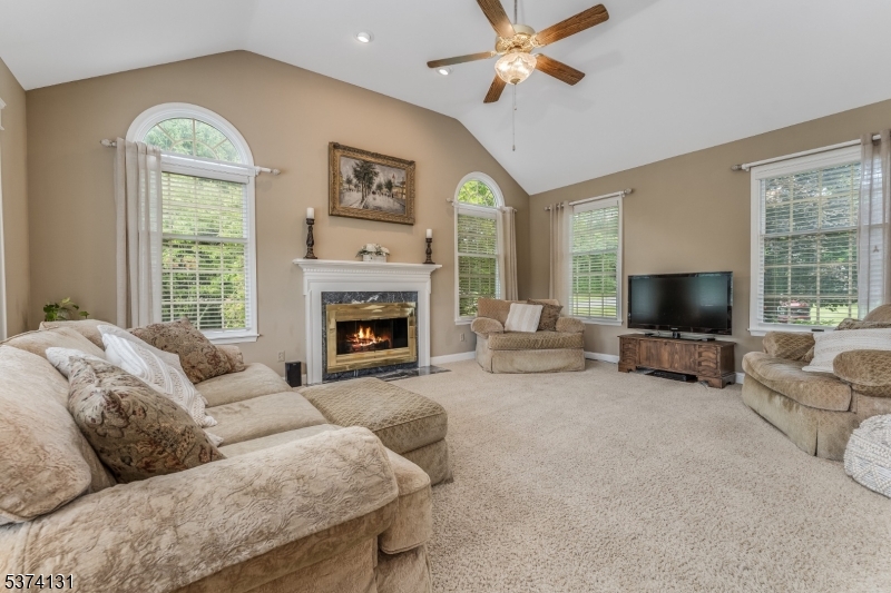 919 Iron Bridge Rd