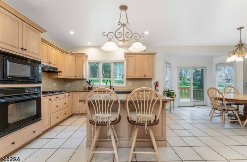 7 Berkshire Way