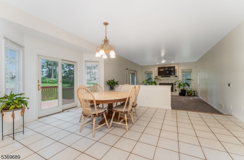 7 Berkshire Way