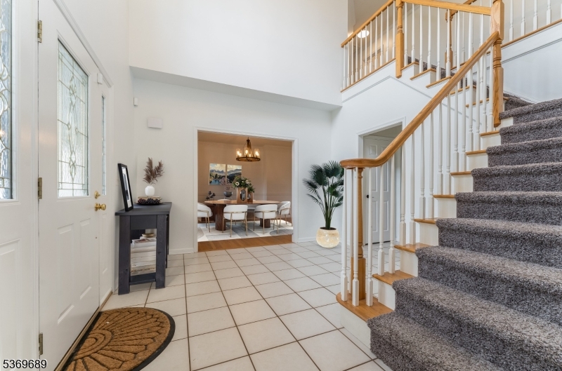 7 Berkshire Way