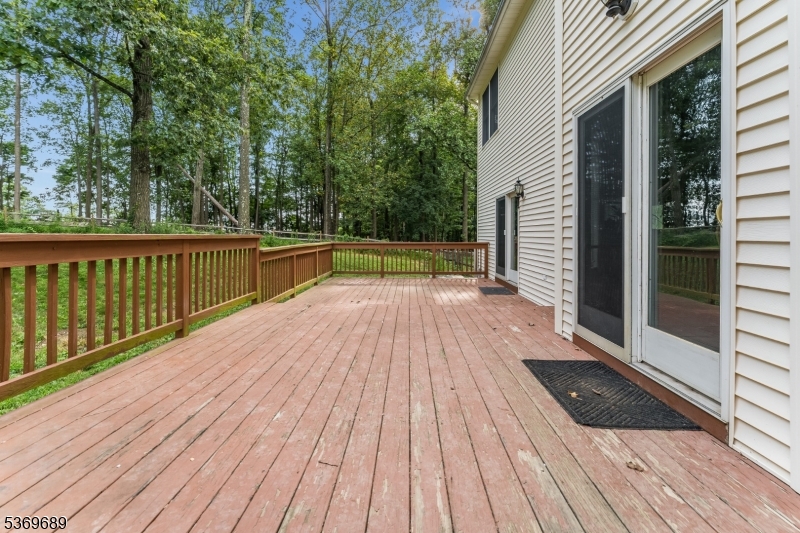 7 Berkshire Way