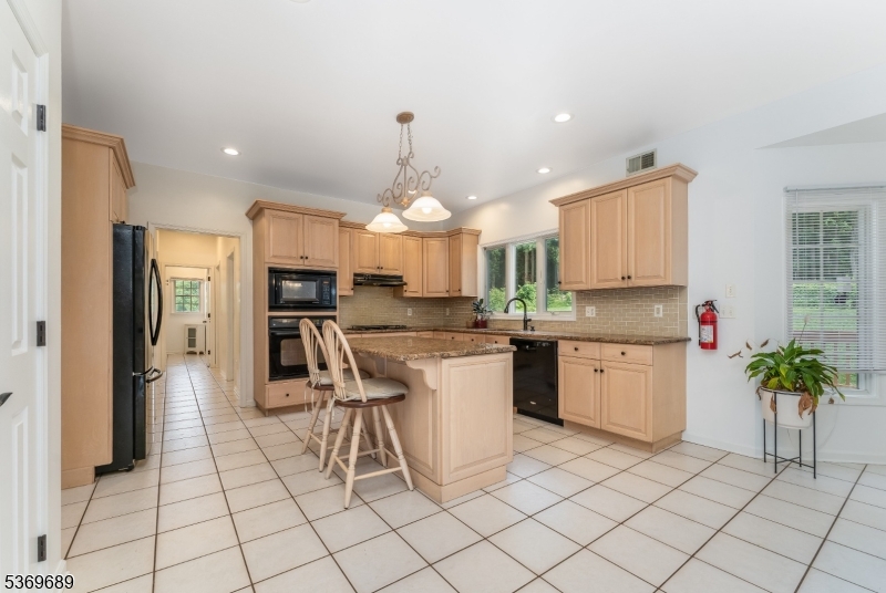 7 Berkshire Way