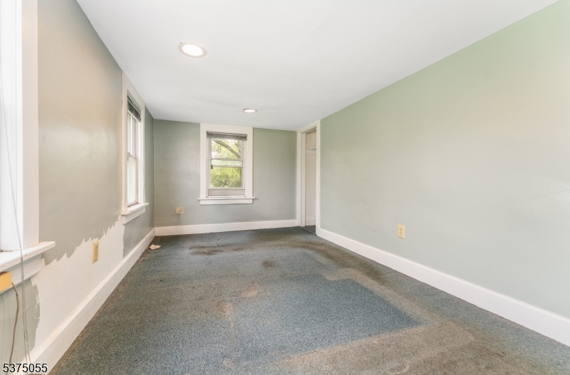 22 Allen St