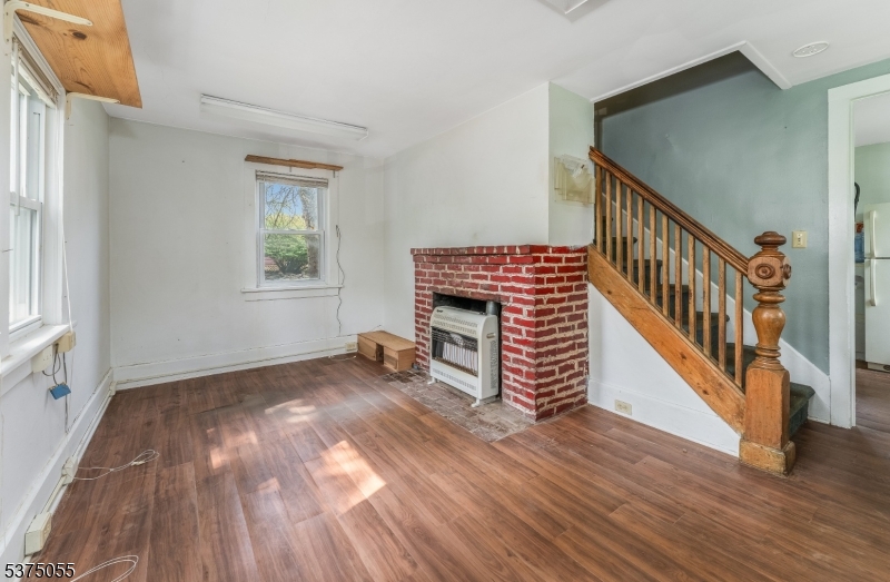 22 Allen St