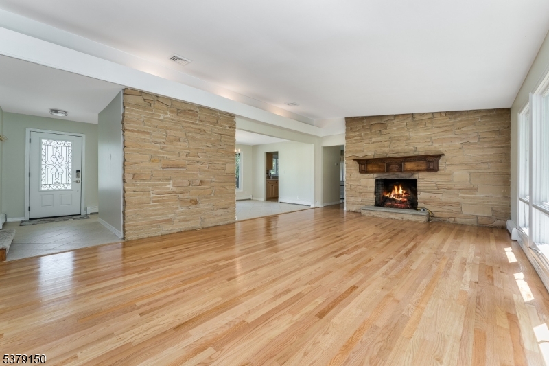 125 Oak Grove Rd