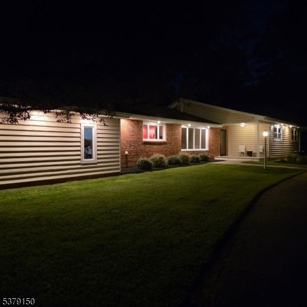 125 Oak Grove Rd