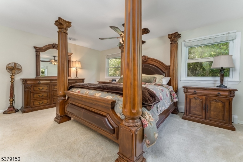 125 Oak Grove Rd