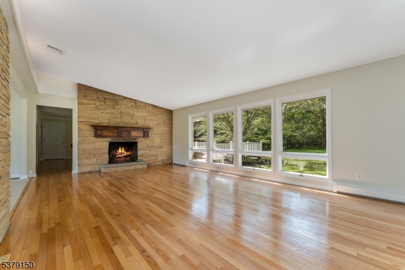 125 Oak Grove Rd