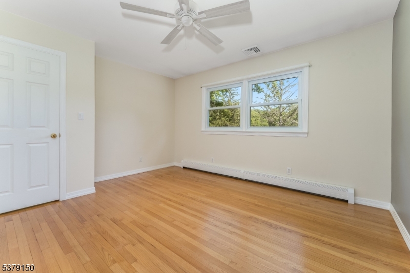 125 Oak Grove Rd