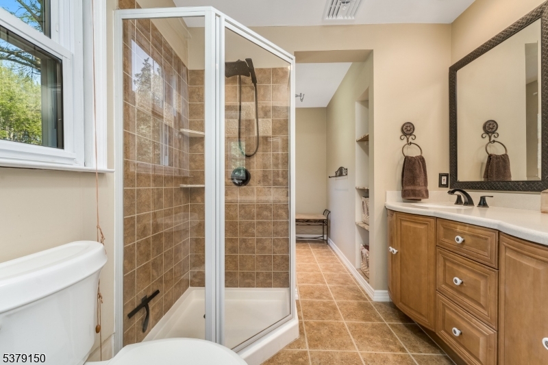 125 Oak Grove Rd