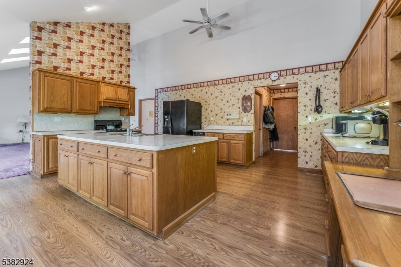 42 Pine Hill Rd