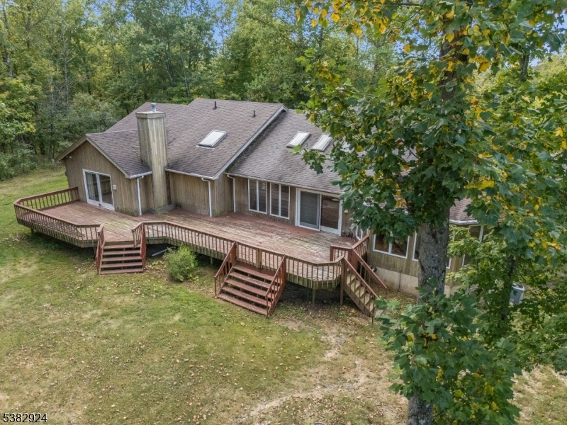 42 Pine Hill Rd