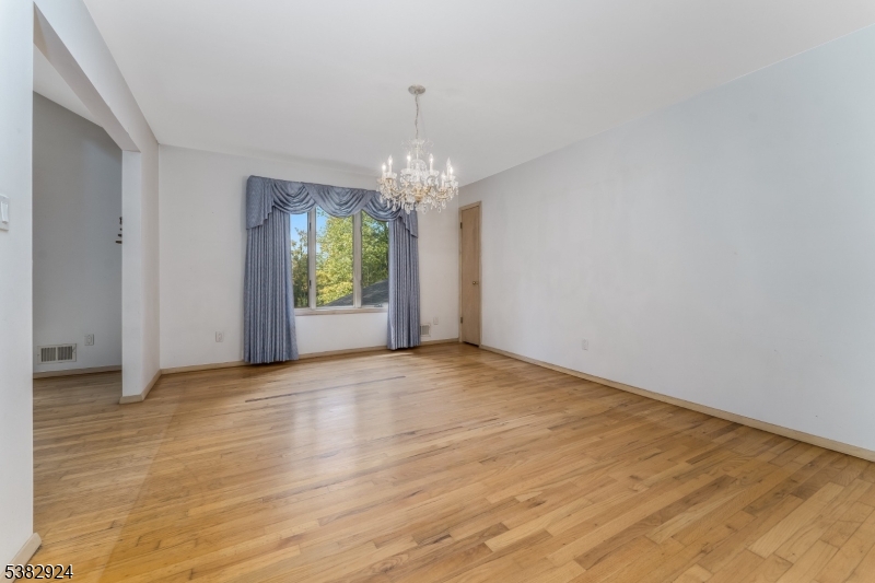 42 Pine Hill Rd