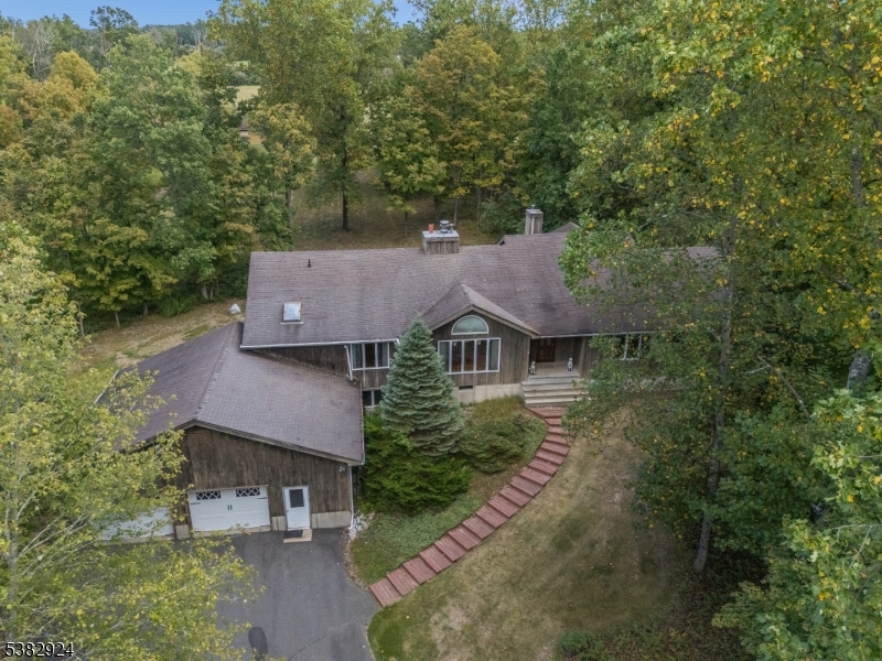 42 Pine Hill Rd