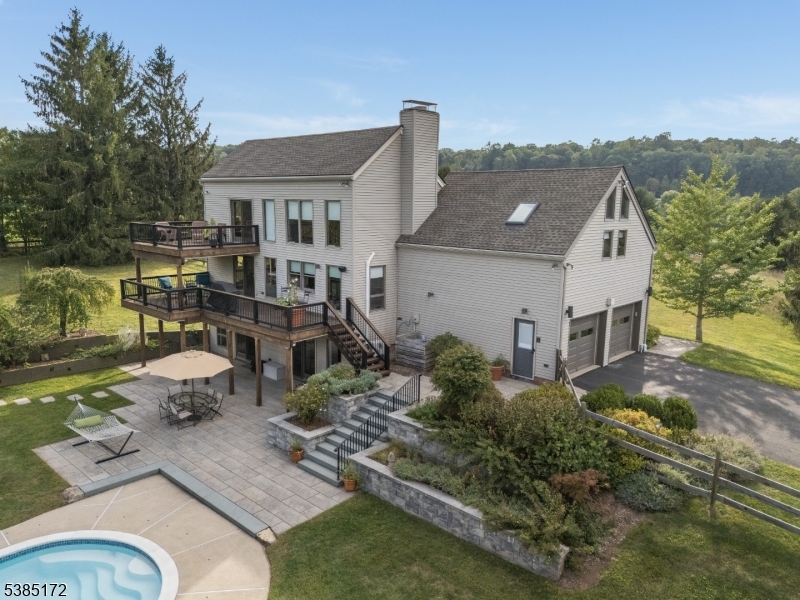 70 Sidney School Rd