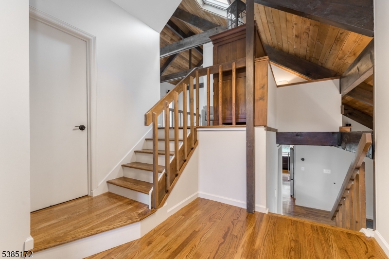 70 Sidney School Rd