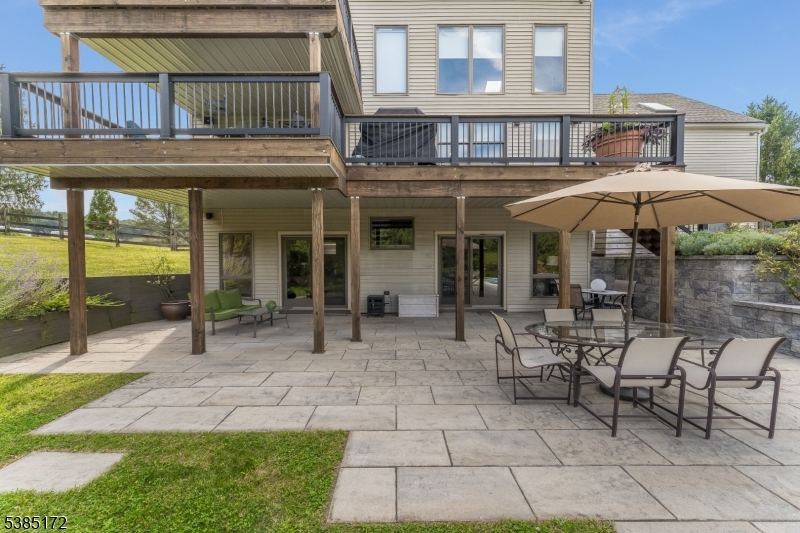 70 Sidney School Rd