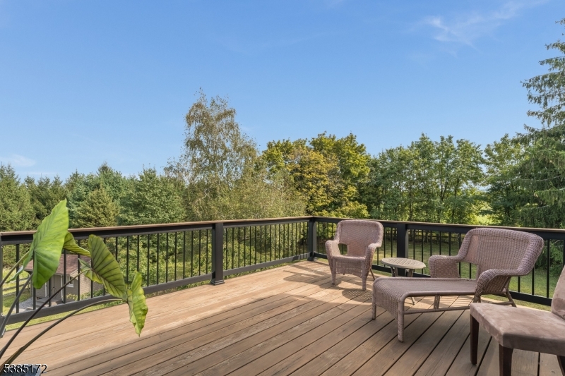 70 Sidney School Rd