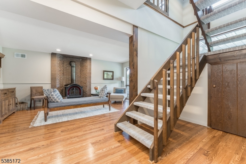 70 Sidney School Rd