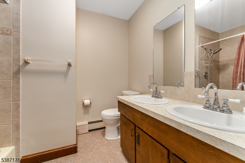 82 Hickory Corner Rd