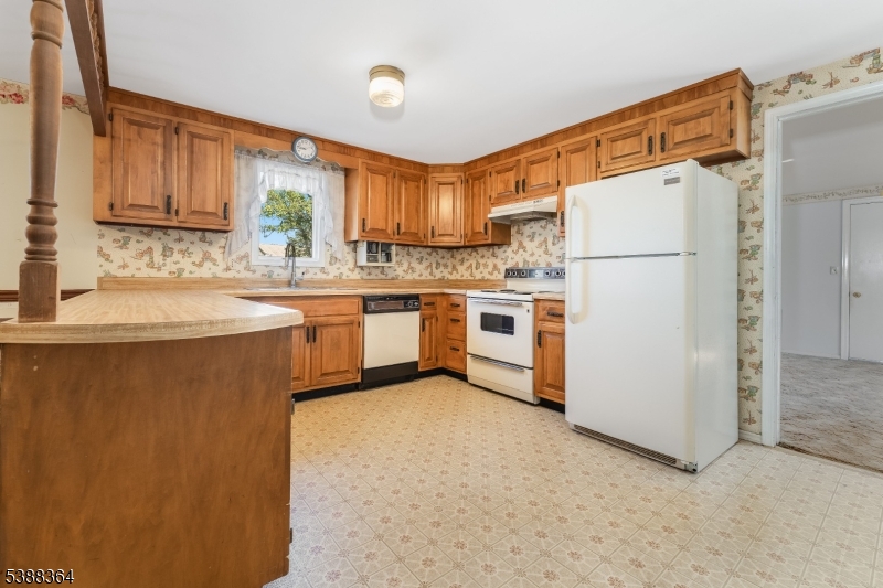 14 ROSEMONT-RINGOES ROAD