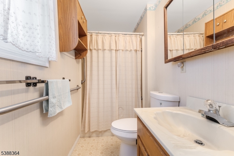 14 ROSEMONT-RINGOES ROAD