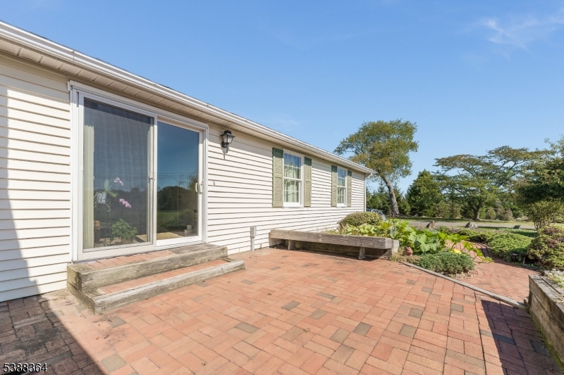 14 ROSEMONT-RINGOES ROAD