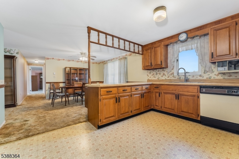 14 ROSEMONT-RINGOES ROAD