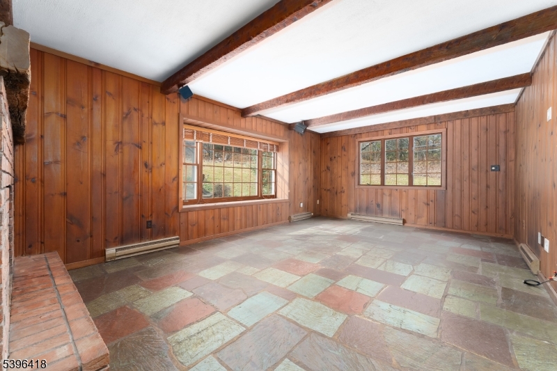 31 CHERRYVILLE HOLLOW ROAD