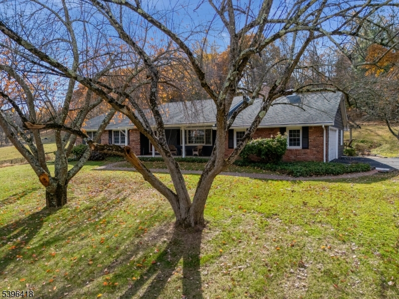 31 CHERRYVILLE HOLLOW ROAD