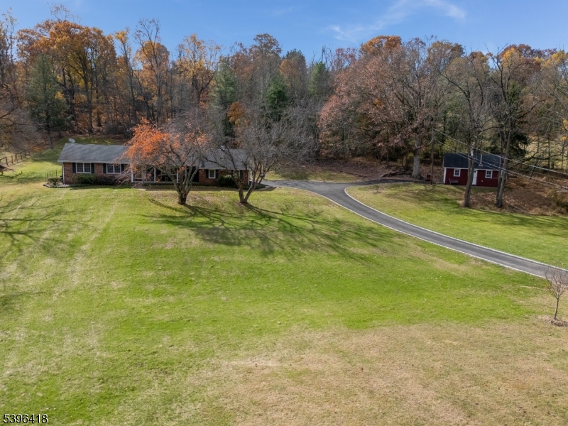 31 CHERRYVILLE HOLLOW ROAD
