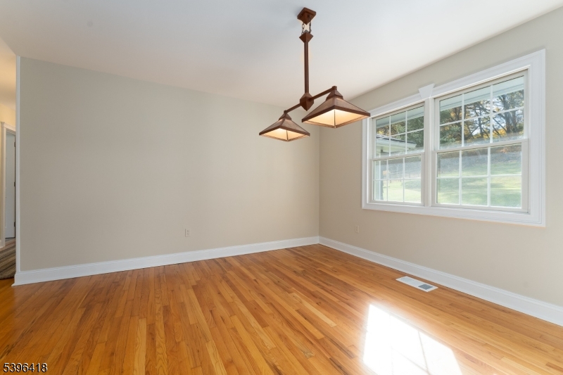 31 CHERRYVILLE HOLLOW ROAD