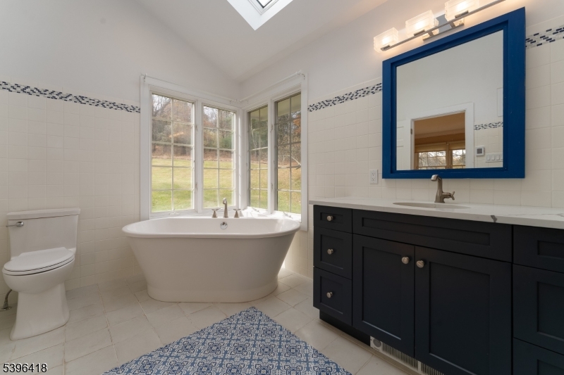 31 CHERRYVILLE HOLLOW ROAD