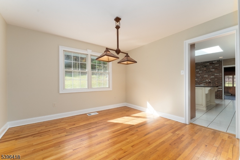 31 CHERRYVILLE HOLLOW ROAD