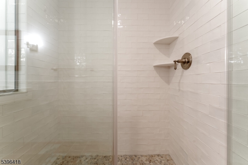 31 CHERRYVILLE HOLLOW ROAD