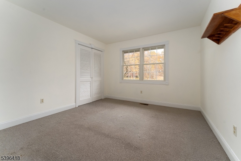 31 CHERRYVILLE HOLLOW ROAD