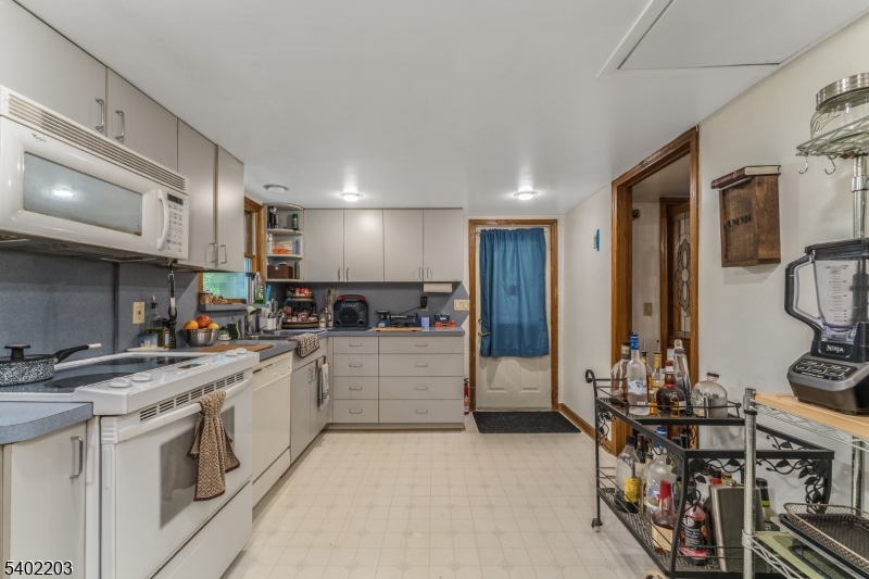 20-22-24 POLKTOWN ROAD