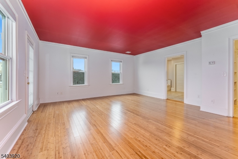 16 MAIN STREET PENTHOUSE 16C