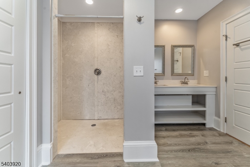 16 MAIN STREET PENTHOUSE 16C