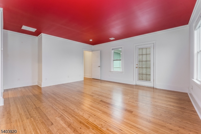 16 MAIN STREET PENTHOUSE 16C