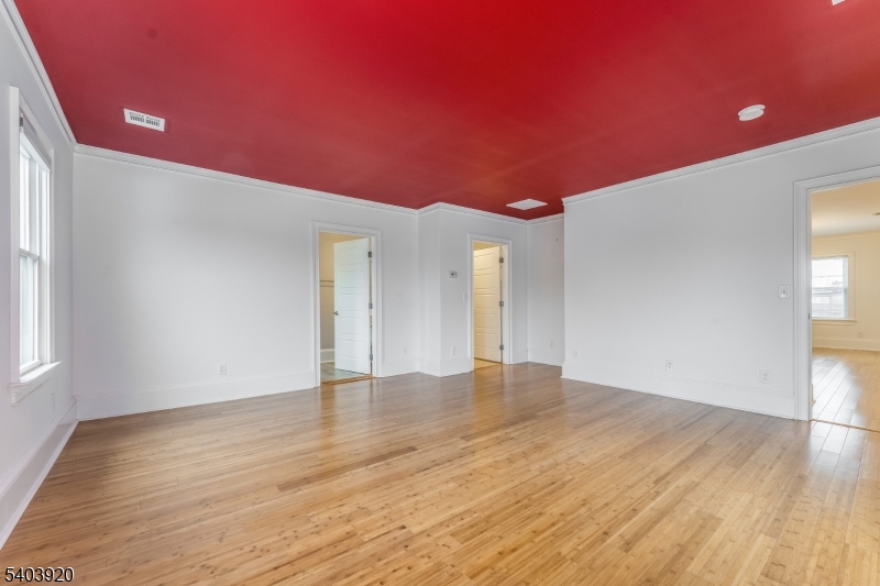 16 MAIN STREET PENTHOUSE 16C